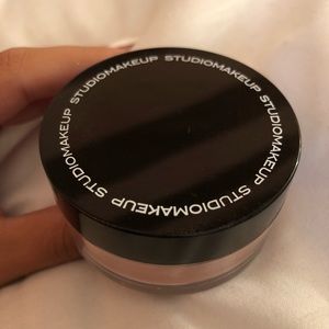 studio makeup luminous loose blush